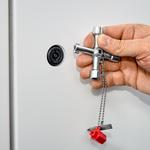 Ключ для электрошкафов KNIPEX 00 11 03